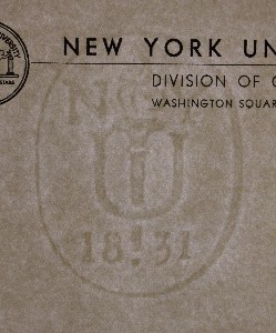 NYU 1831 (New York University) marca al agua NYU 1831 (New York University) marca al agua